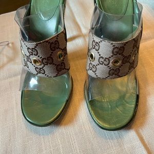 Gucci PVC vintage heels green